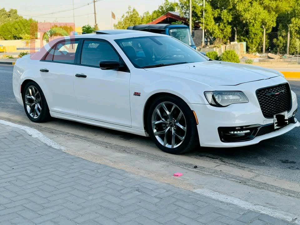 كرايسلر 300